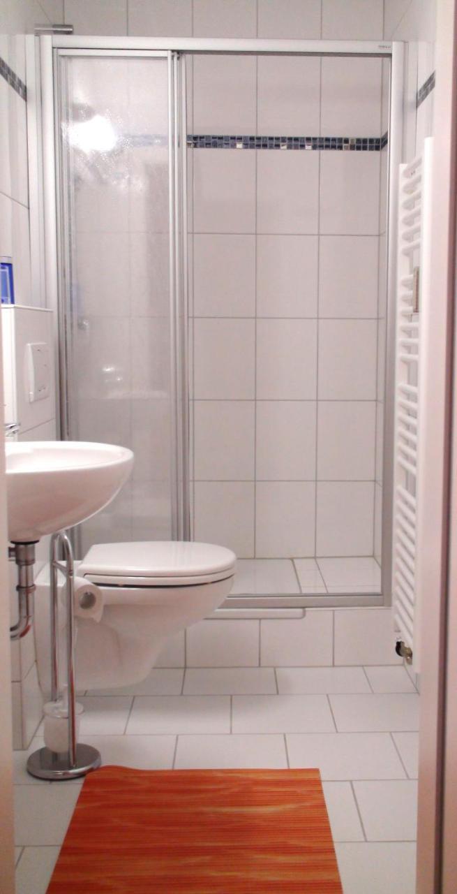 Haus Sperbermuehle Hotel Laatzen Buitenkant foto